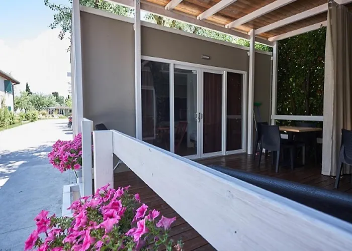 Villaggio Turistico Lugana Marina